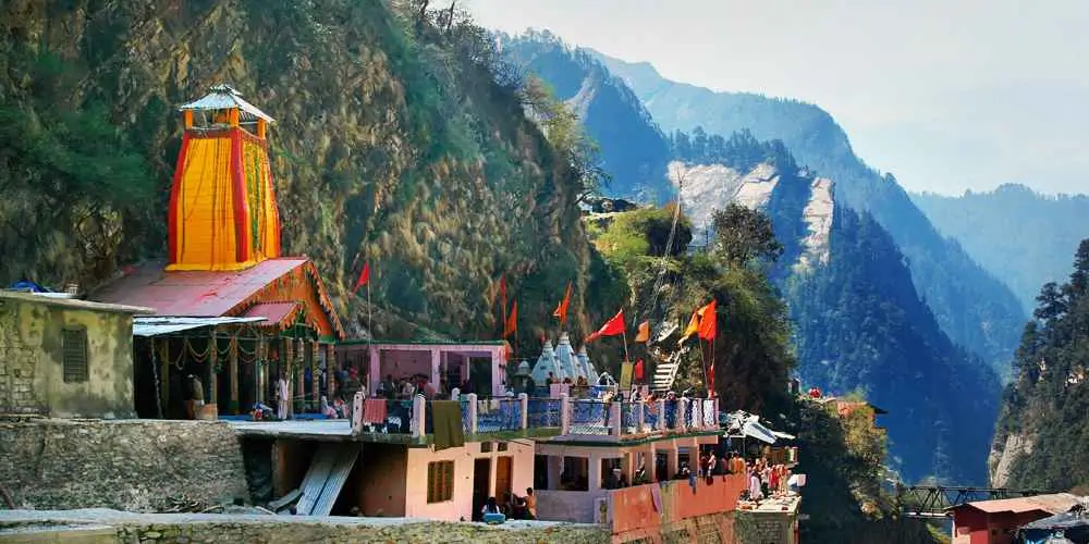 Yamunotri places to visit in india backpackerxp