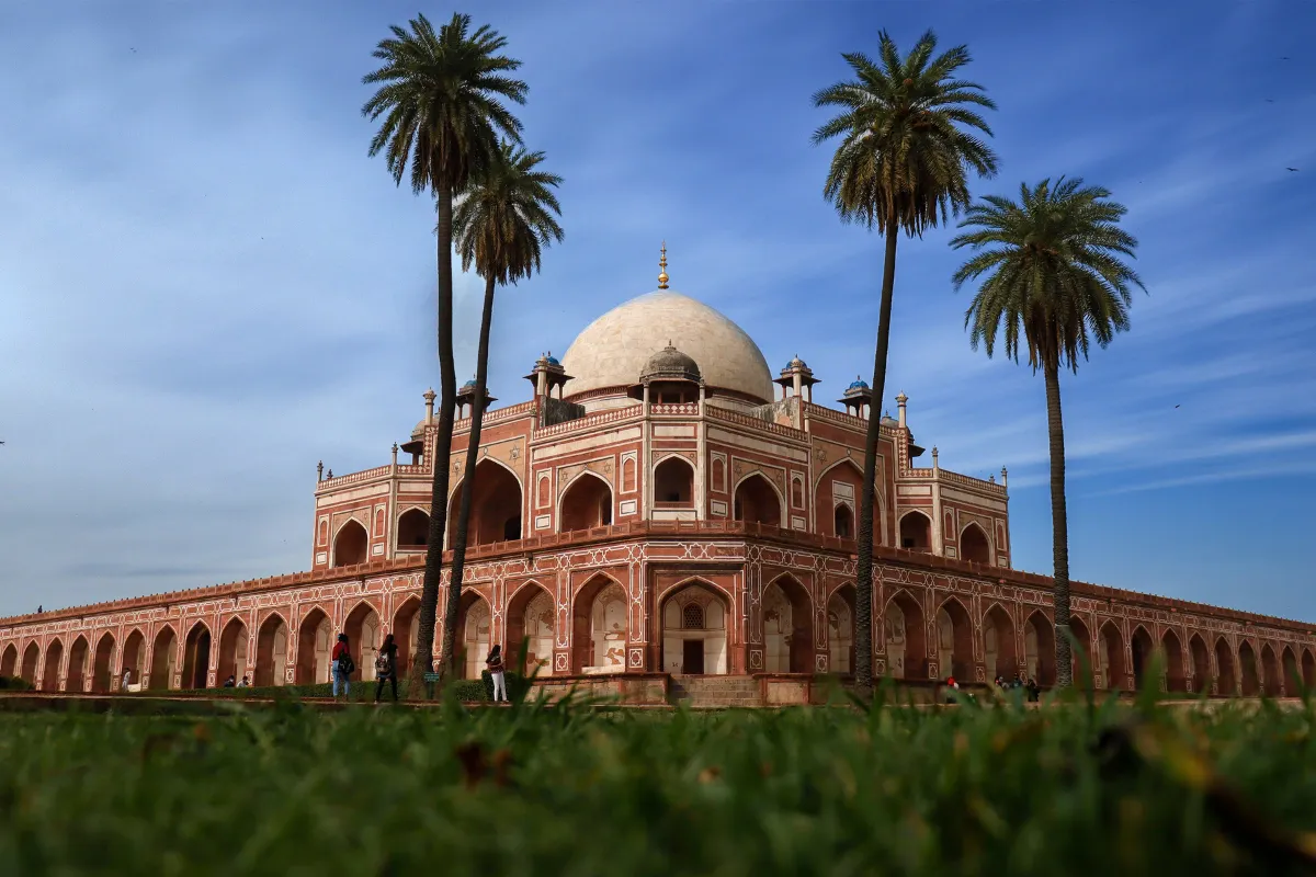 These 10 Best Places To Visit in India Will Make You a Storyteller!! 26 Humayun Tomb Delhi Places to visit in india